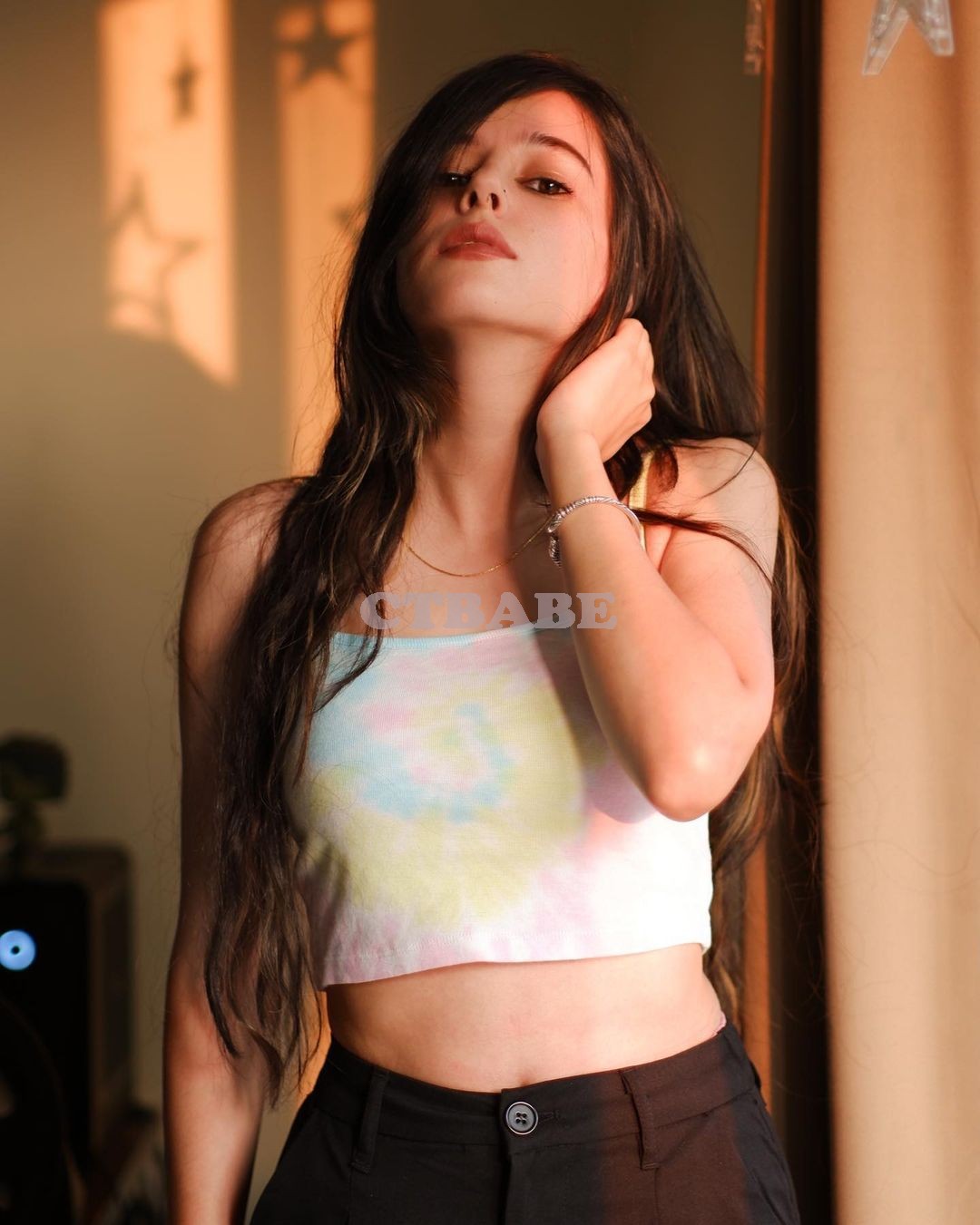 Nashik escort safe and secure provide