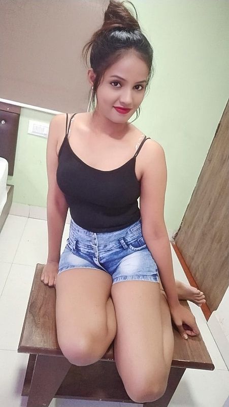 Call Girls In Greater kailash 99900-/-38849 Short 1500 Night 7000 Call Girls Services South Delhi