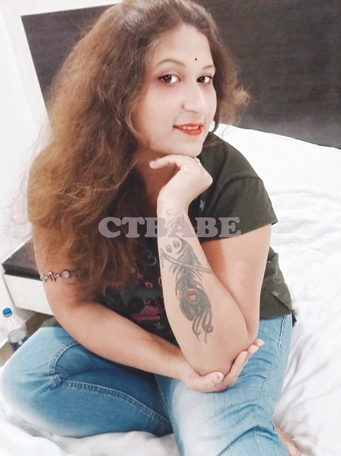 Archana bhabhi looking for a men Archana bhabhi looking for a men