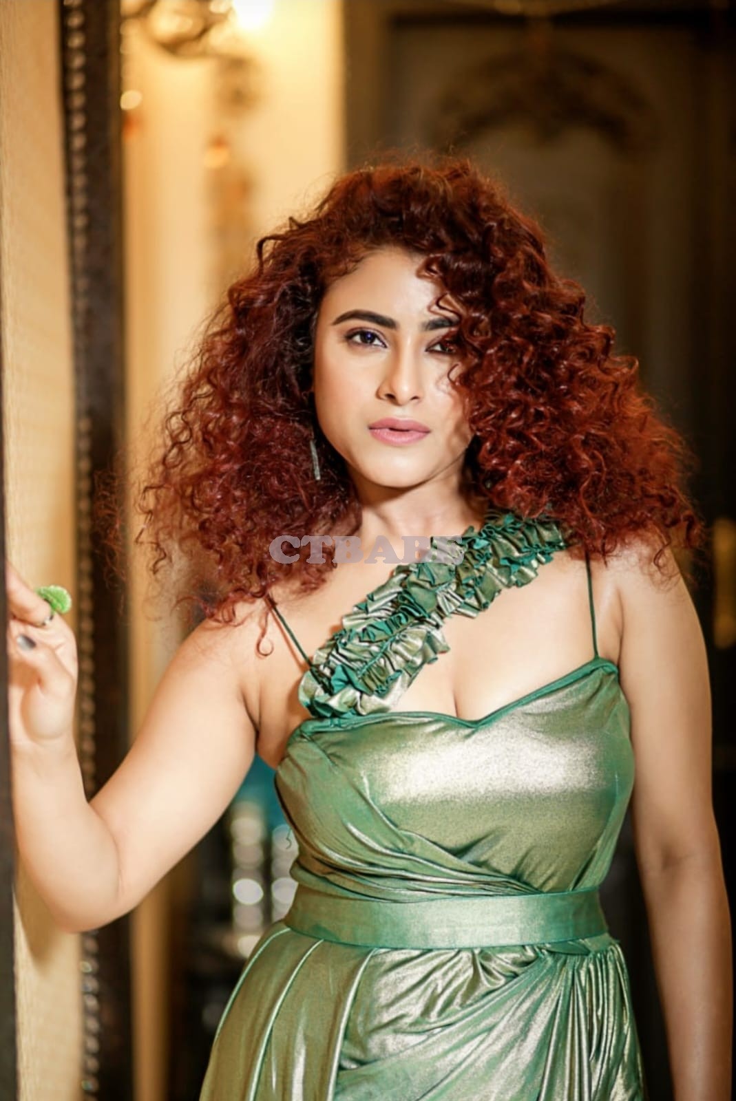 Alka singh  (Aligarh) best VIP Photo 1 of 1