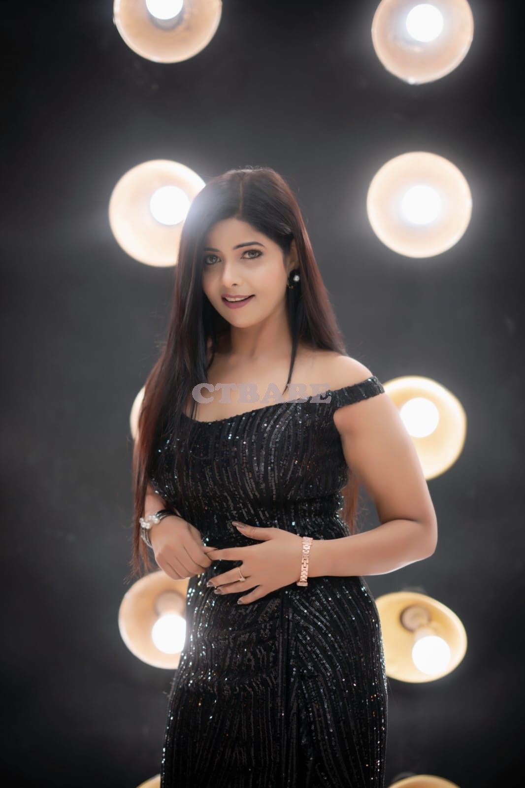 Pooja Darjiling call girl Photo 1 of 2