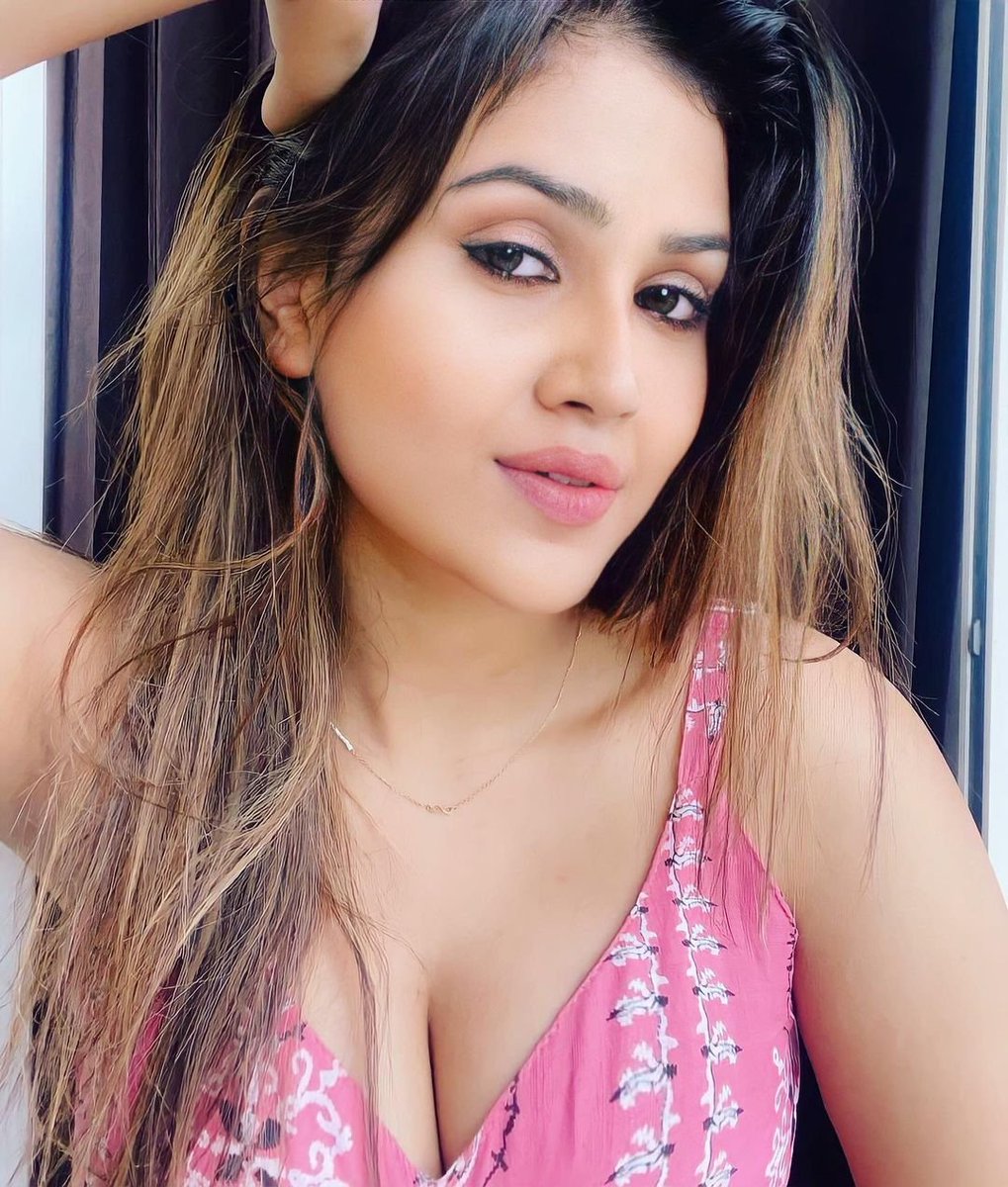 Sonia Park Street Escorts Photo 1 of 1.3333333333333