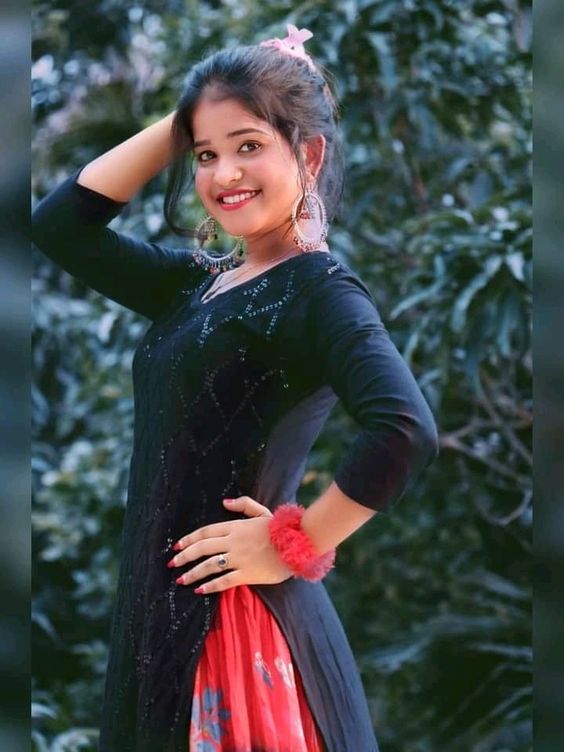 Saloni Roy If you need Photo 1 of 1.3333333333333