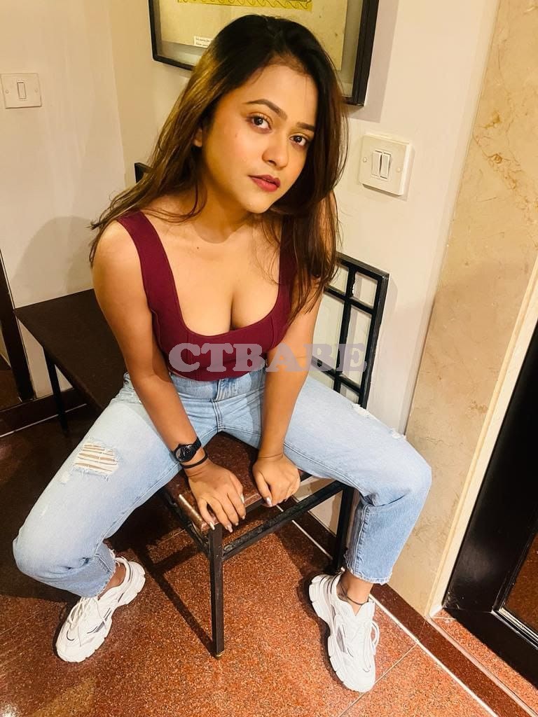Sara sharma call 8292512261 low Photo 1 of 1