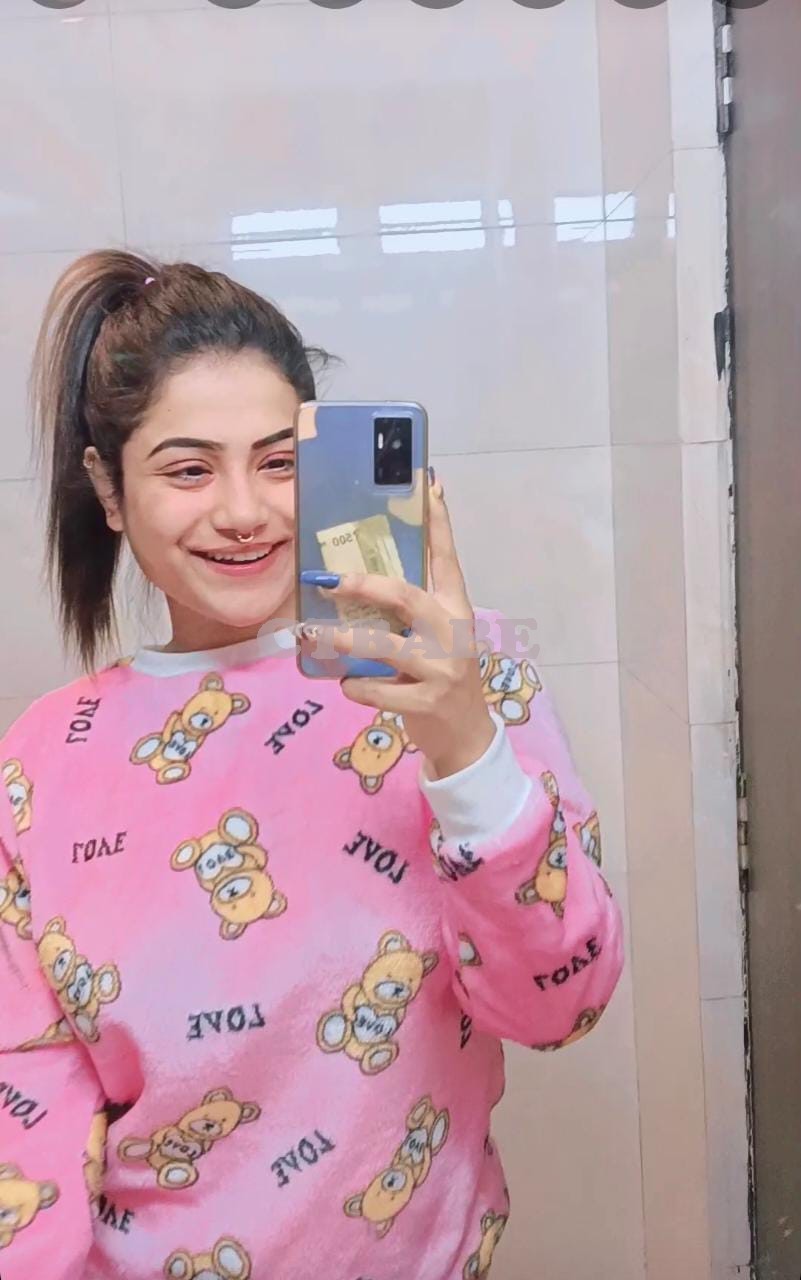 Pooja CASH PAYMENT GENUINE Photo 1 of 1.6666666666667