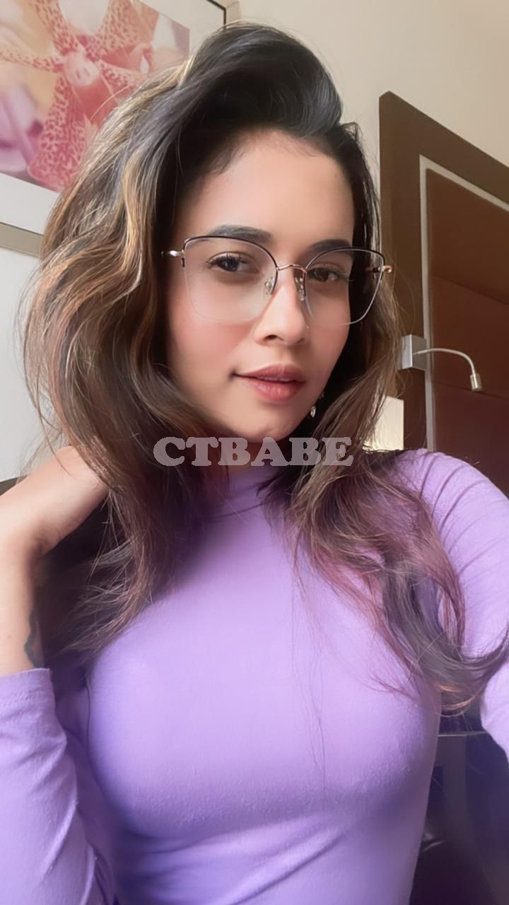 Nisha Shar I am Riya Photo 1 of 1