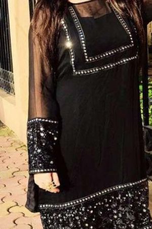 Sravani Are you’re Searching Photo 1 of 1.3333333333333